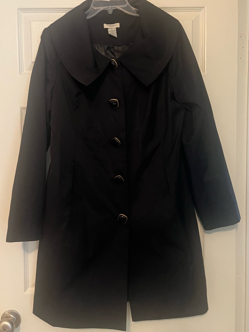 Vertigo Paris Black Single-Breasted Trench Coat with Wide Collar